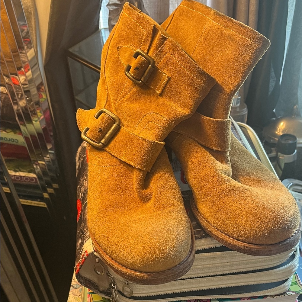 Saks Fifth Avenue Tan Suede Ankle Boots